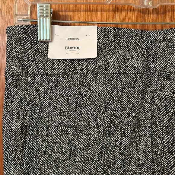 Brand new Camber & Grace dress pants - Picture 5 of 8